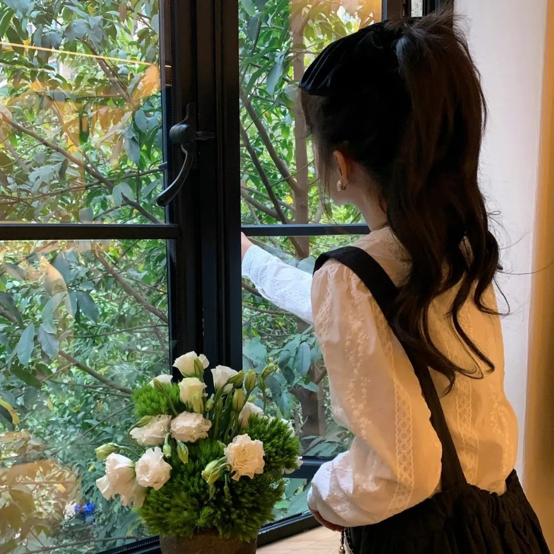 谁懂啊，娘娘写了一百条宫规